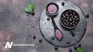 The Antioxidant Effects of Acai vs. Apples