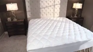 Five-Star Hotel Mattress Topper with Fitted Skirt