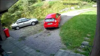 ieGeek Full HD 1080P Vandal-proof Wi-Fi IP CCTV (2017 Version)