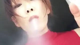 Smoking with hands free