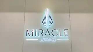 First Class Miracle Lounge at Bangkok Suvarnabhumi Airport | BKK Lounge Experience