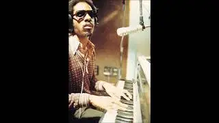 Stevie Wonder - Knocking At Your Door (70s Demo And Unreleased Bonus Track)