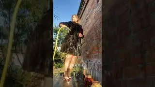 Outside shower CURVY😍  #curvy #dancing #girl #ukraine #tiktok #shorts