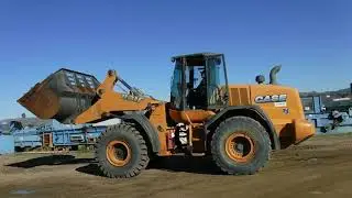 2015 CASE 921F For Sale