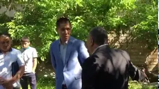 Мэрия Бишкека сносит незаконное 3-этажное строение на ул.Сыдыкова