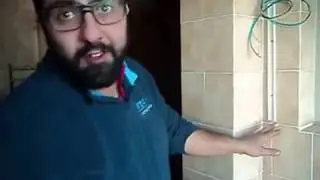 Instalación de enchufe en superficie, sin obra.