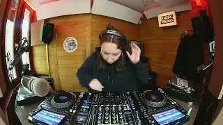 Mia Duni @ Kiosk Radio 21.04.2025