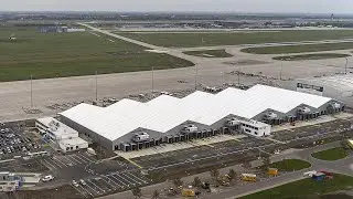 R&Ouml;DER Industriehallen als modulares Frachtzentrum