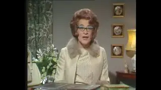 Stanley Baxter's Christmas Box (1976)