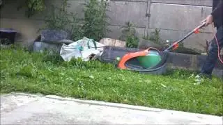 Flymo Glider 330 Lawnmower - quick demo