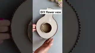 😍 stunning DIY vase for the home #homedecoratingideas #diyvase #vasemaking