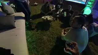 Nick tells a joke