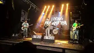 LIVING CAMBOYA-Banda musical emergente en M&aacute;laga