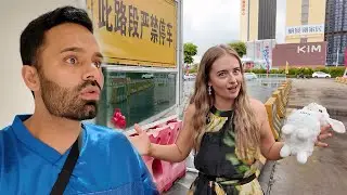 Exploring THE WHOLESALE MARKET in CHINA! Indians Love it 💸😱