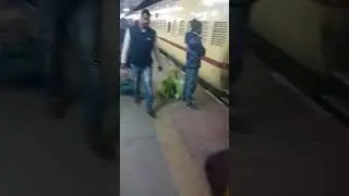 rewa Bilaspur express 18248 announcements in satna junction