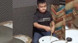 Far Beyond the Sun &ndash; Yngwie Malmsteen - Teaching My Kid to Play Drums 