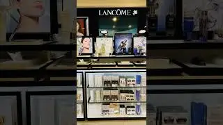 Guys! The cosmetics section of JAL Duty-Free Shop is so much fun to explore! ✨