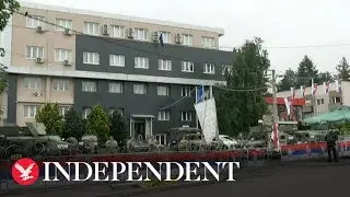 Live: Ethnic Serbs protest at municipal offices in northern Kosovo