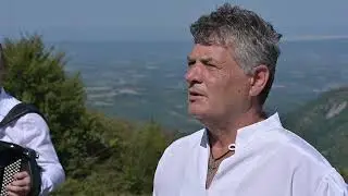 Dragan Komazec -  Ostao Bez Rodnog Kraja