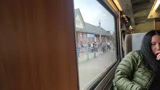 AMTRAK TRAIN  - Kelso Washington station