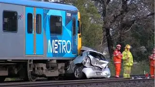 Major delays for Melbourne commuters after train hits two cars