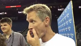 Warriors coach Steve Kerr jokes about breaking clipboard