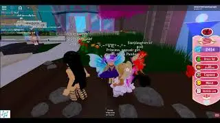 DAMN COLD DRAMA ON ROYALE HIGH!