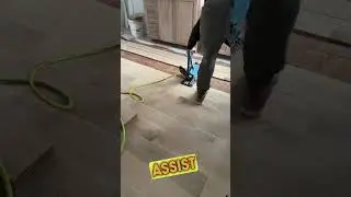 ПРЕКРАСНАЯ укладка широких досок из белого дуба! #советы #напольное покрытие #паркет #укладка