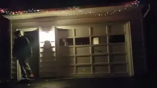 Santa Claus Ding Dong Ditch Christmas Night!!