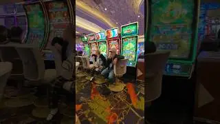 Walking through Sky River Casino in Elk Grove California #shorts #slots #casino