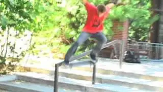 Nose Slide Handrails with Travis Prange (TRICK TIPS V.1)