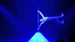Dominic Lacasse - The Flag Man - Homme drapeau - Flagge - Flic Flac 2014 - Weihnachts Dortmund