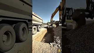 ROAD REPAIR! Filling the Mud Hole 🏗️ #lego #excavator #asmr