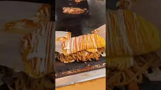 Scrambling Eggs - The Fast-Food USA Recipe #shorts #food #cooking #usa #recipe #seafood