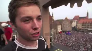 Первый в истории цунами-флип на MTБ - Red Bull District Ride 2014