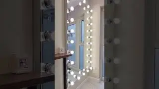 Why you need a Hollywood Mirror for your beauty business #hollywoodmirror #beautybar