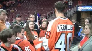 Flyers Wives Carnival 046