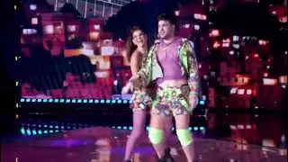 eu e mari dançando Funk na #DançaDosFamosos 🥹  [reprodução: TV Globo]  #alvaro #short
