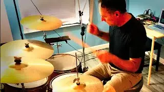Driving Rock Drum Beat with Toms and Bell at 88 BPM for 12 bars in 4/4 &bull; Drum Loop &bull; Drum Beat Jam