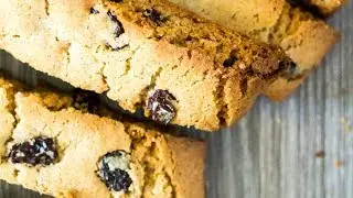 Cinnamon Raisin Biscotti