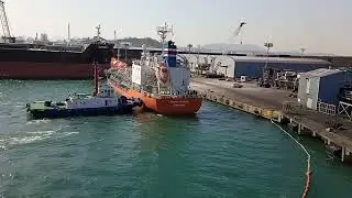 Seaport Spotting: Ulsan Port South Korea Ulsan Korea, Tug Pushing a Small Tanker ship 🚢 for docking