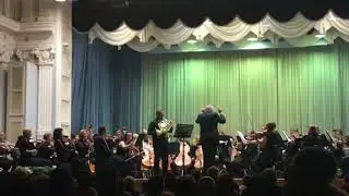 Gilbert Vinter - Hunters moon for horn & orchestra