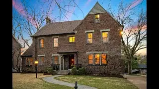 6325 Alexander Drive in Clayton, MO