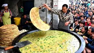 安徽大哥的油馍摊超火爆！2 斤油烙一张饼日用50斤，食客天天来排队抢着吃【小食光光】