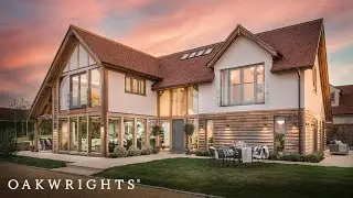 Посетите The Oak House | Просторный дом с дубовым каркасом, наполненный светом, в окружении прекр...