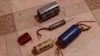 1701 1689 Old capacitor\condenser show 1