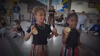 Apresenta&ccedil;&atilde;o na mostra kids do Aqualtune Capoeira - Contramestre Ellen Cristina 