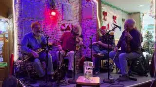 The Island Farm Ceili Band at Christmas Time