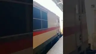 22159 CSTM Mumbai - MGR Chennai Express #travelvlog #travel #shortsvideo #train #22159 #chennai