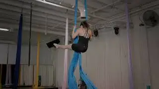 Ropa de Danza A&eacute;rea/Telas Apropiada - Proper Aerial Silks Clothing | Acro-Dance Company